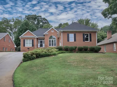 943 Argyle Ct, Statesville, NC 28677