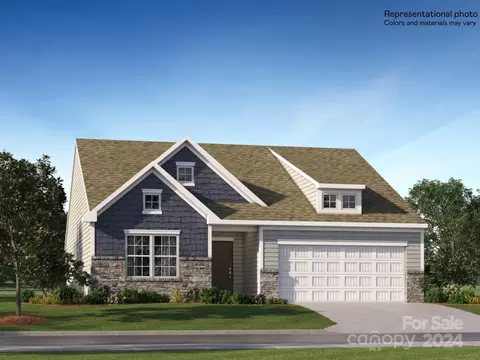 842 Wood Village 82 Dr #82, Edgemoor, SC 29712