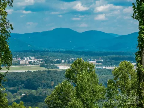 54 Split Rock Trl, Arden, NC 28704 photo 11