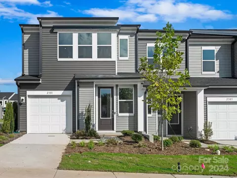 2301 Endeavor Run, Charlotte, NC 28269