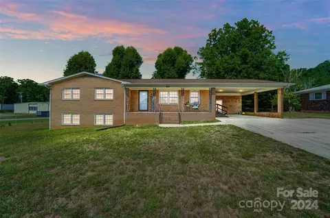 837 Laton Rd, Albemarle, NC 28001