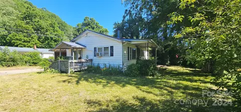 165 Indian Trail Loop, Waynesville, NC 28786
