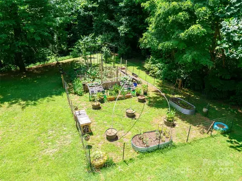 Exterior - 57 Sunshine Acres Dr, Sylva, NC 28779 photo 8 of 14