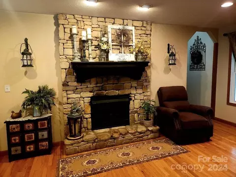 Living - 57 Sunshine Acres Dr, Sylva, NC 28779 photo 1 of 2