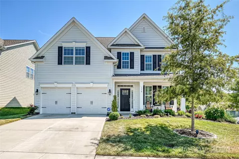 170 Longleaf Dr, Mooresville, NC 28117