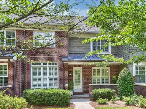 6255 Park South Dr, Charlotte, NC 28210