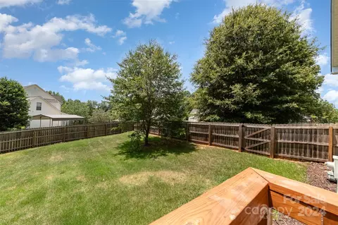 307 Bennington Dr, Stanley, NC 28164 photo 31