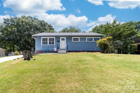312 Linden Cir, Gastonia, NC 28054