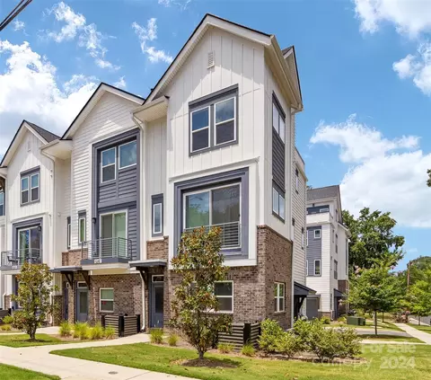 1245 Lomax Ave, Charlotte, NC 28211