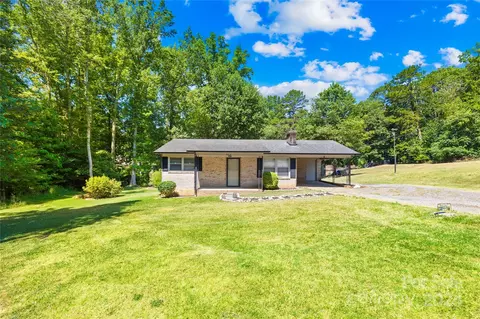 6014 Maple Valley Dr, Shelby, NC 28152
