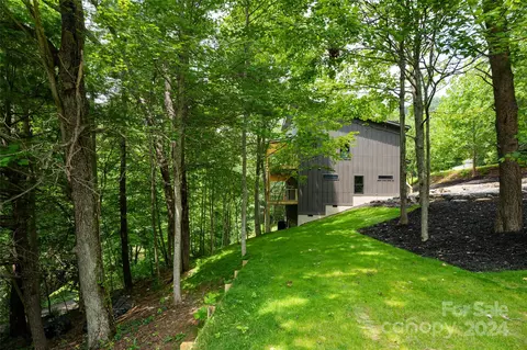 454 Hideaway Dr, Canton, NC 28716 photo 3