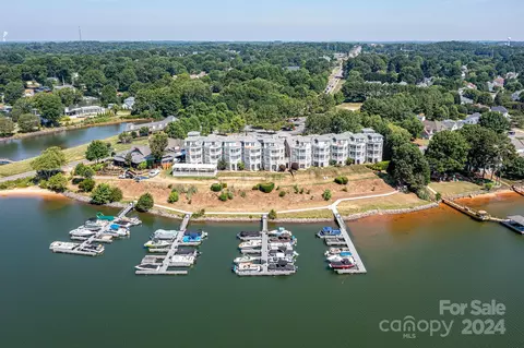 637 Williamson 107 Rd #107, Mooresville, NC 28117