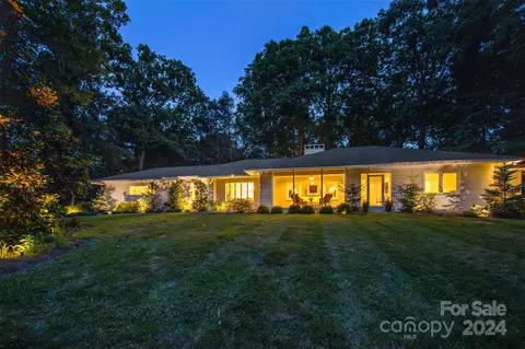 1 Hilltop Rd, Asheville, NC 28803