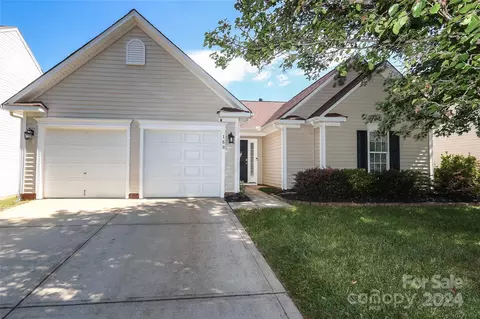 160 Markham Dr, Mooresville, NC 28115