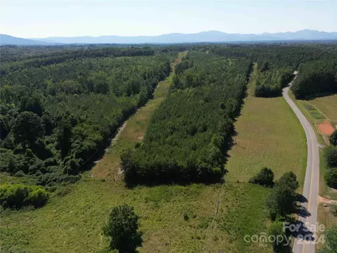 1071 Manus Chapel Rd, Mill Spring, NC 28756 photo 3