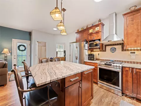 95 Tall Timbers Ln, Waynesville, NC 28785