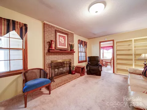 Living - 413 Brookgreen Dr, Monroe, NC 28112 photo 2 of 8