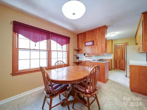 Dining - 413 Brookgreen Dr, Monroe, NC 28112 photo 3 of 4
