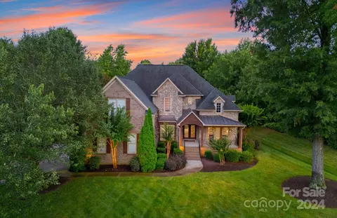 1500 Sir Gallahan Ct, Waxhaw, NC 28173