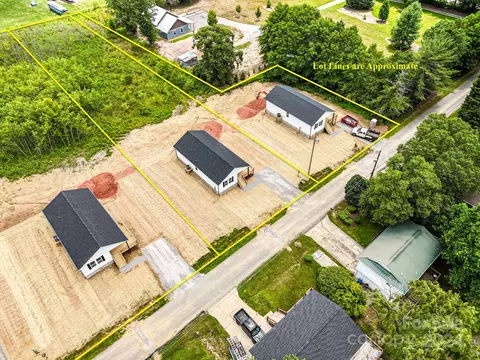 View/Area - 102 Spencer St, Clyde, NC 28721 photo 5 of 5