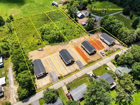 View/Area - 102 Spencer St, Clyde, NC 28721 photo 3 of 5