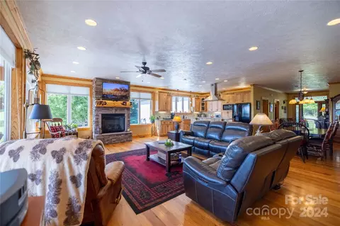 64 Hickory View Dr, Sparta, NC 28675 photo 17