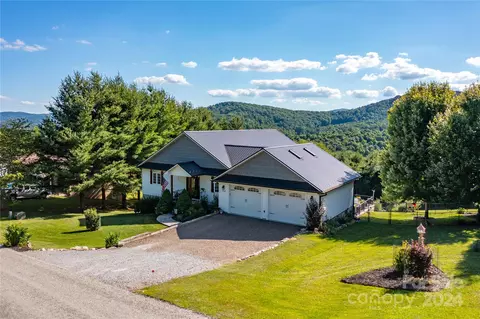 64 Hickory View Dr, Sparta, NC 28675 photo 2
