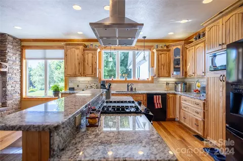 64 Hickory View Dr, Sparta, NC 28675 photo 8