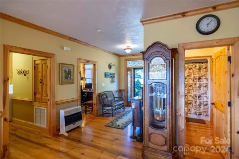 64 Hickory View Dr, Sparta, NC 28675 photo 11