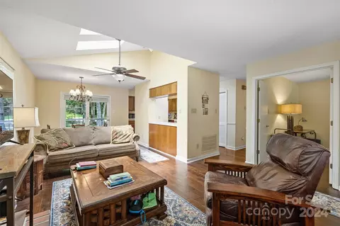 340 Jib Ct, Davidson, NC 28036 photo 5