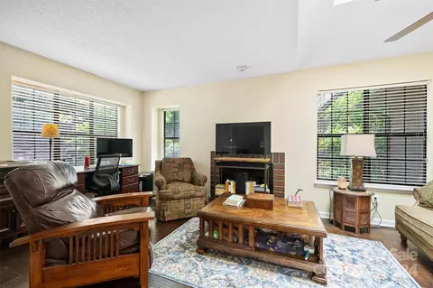 340 Jib Ct, Davidson, NC 28036 photo 4