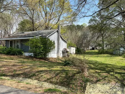 113 Wayne Ave, Kannapolis, NC 28081 photo 2