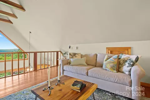 265 Overlook Hill Dr, Boone, NC 28607 photo 17