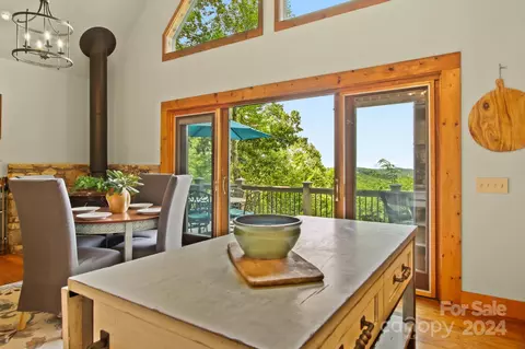 265 Overlook Hill Dr, Boone, NC 28607 photo 9