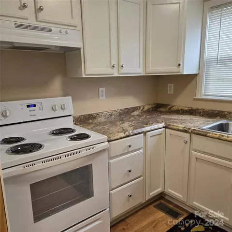 1111 Garrison Blvd, Gastonia, NC 28054 photo 9