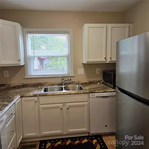 1111 Garrison Blvd, Gastonia, NC 28054 photo 11