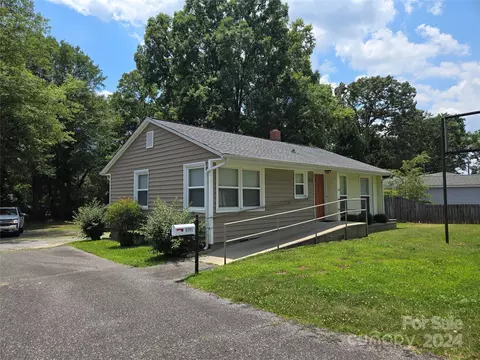 1111 Garrison Blvd, Gastonia, NC 28054 photo 1