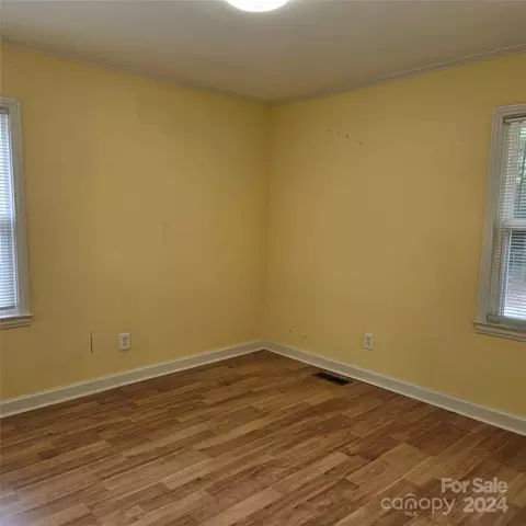 1111 Garrison Blvd, Gastonia, NC 28054 photo 15