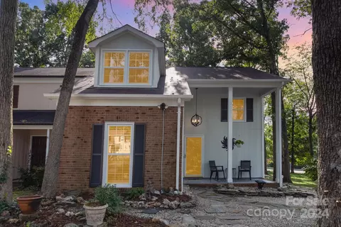 11100 Silkwood Ct, Charlotte, NC 28226