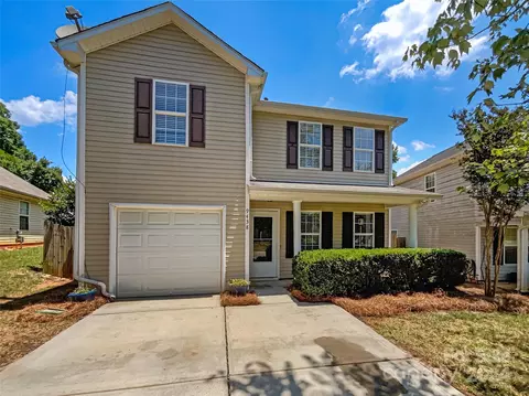 9438 Dewey Dr, Charlotte, NC 28214