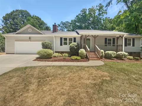 3511 Sandberry Dr, Waxhaw, NC 28173