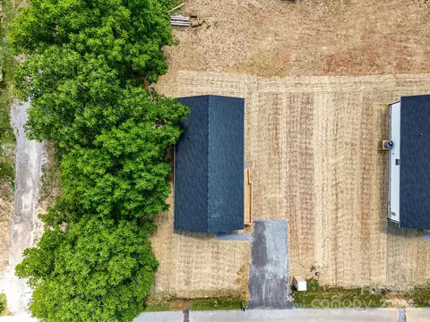 116 Spencer St, Clyde, NC 28721 photo 6