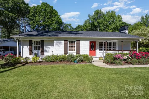 2017 Echo Ln, Gastonia, NC 28052
