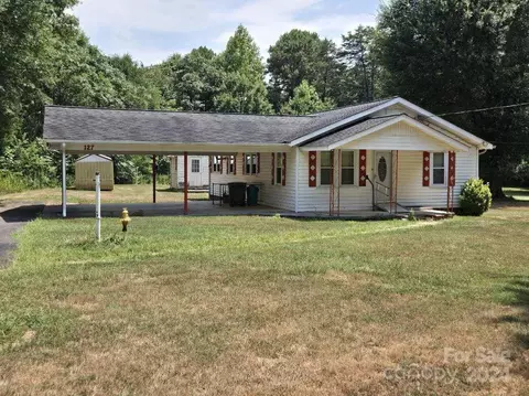 127 Lookout Dam Rd, Statesville, NC 28625