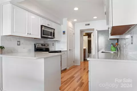 20357 Harborgate 207 Ct #207, Cornelius, NC 28031 photo 7