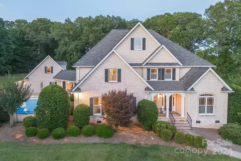 37650 Mountain Creek Rd, New London, NC 28127