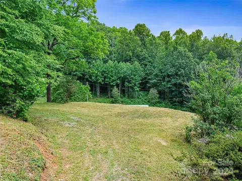 116 Mcclellan Dr, Spruce Pine, NC 28777 photo 10