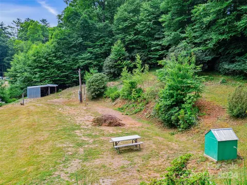 116 Mcclellan Dr, Spruce Pine, NC 28777 photo 12