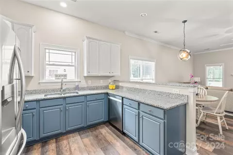 19211 Coachmans Trce, Cornelius, NC 28031 photo 10