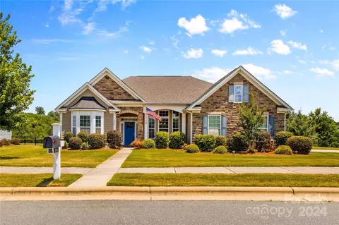 222 Hunters Hill 9 Dr #9, Statesville, NC 28677